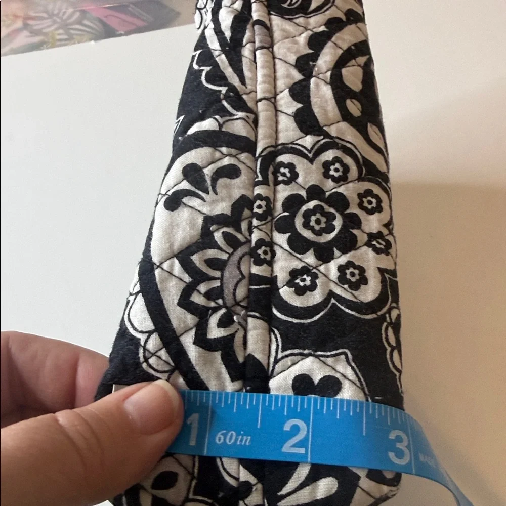 Vera Bradley RETIRED Midnight Paisley Cosmetic / Makeup Bag